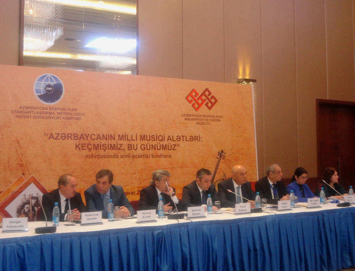 Conference on national musical instruments kicks off in Baku [PHOTO]