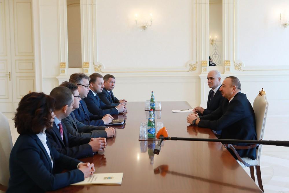 President Aliyev receives delegation led by Stavropol Province Governor [PHOTO]