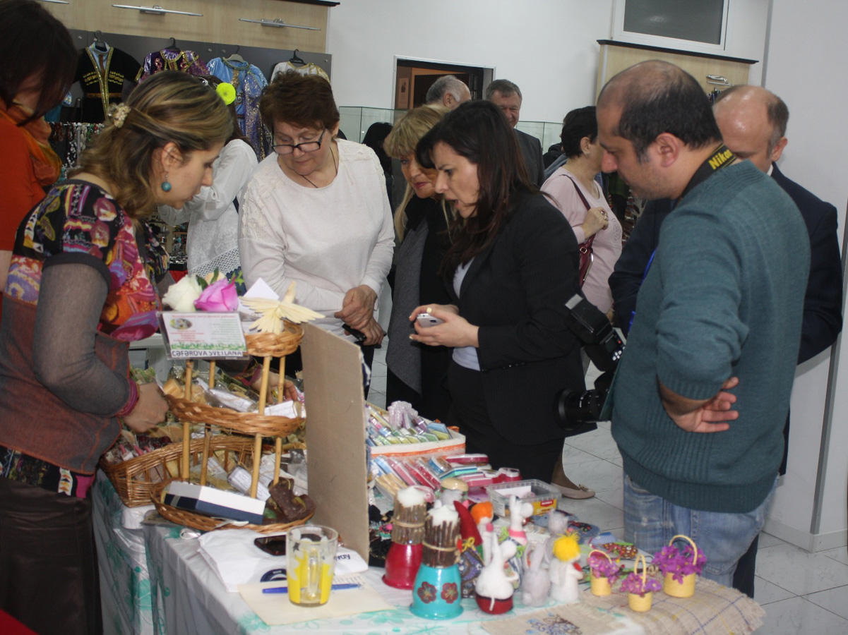 Easter Charity Bazaar kicks off in Baku [PHOTO]