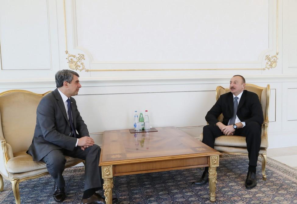 President Aliyev receives Bulgaria's ex-president [PHOTO/UPDATE]