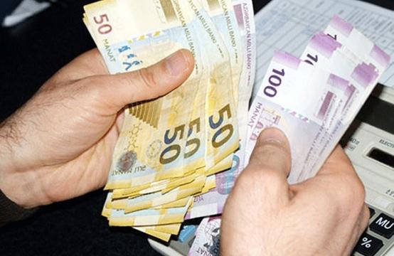 Average monthly wage increases by 5.9 pct