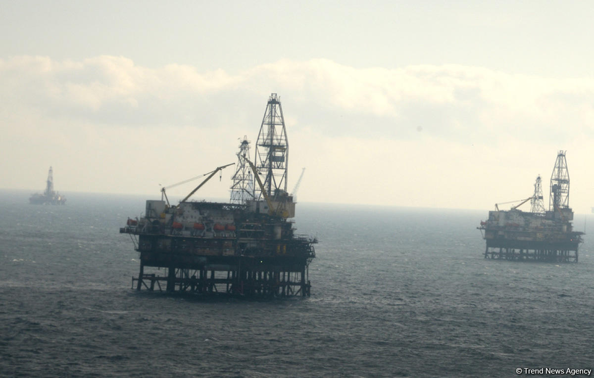 SOCAR commissions prolific well in Caspian Sea