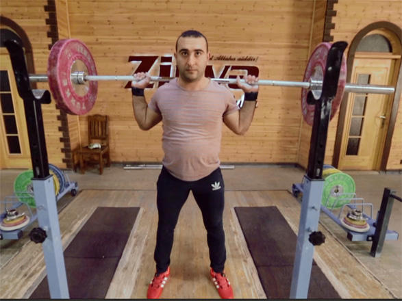 Azerbaijani weightlifter says ready for Baku 2017 Islamic Games [VIDEO]
