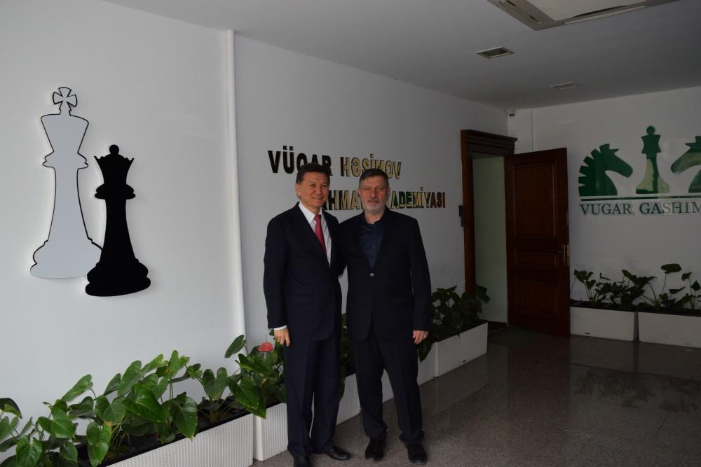 FIDE President visits Vugar Hashimov Chess Academy