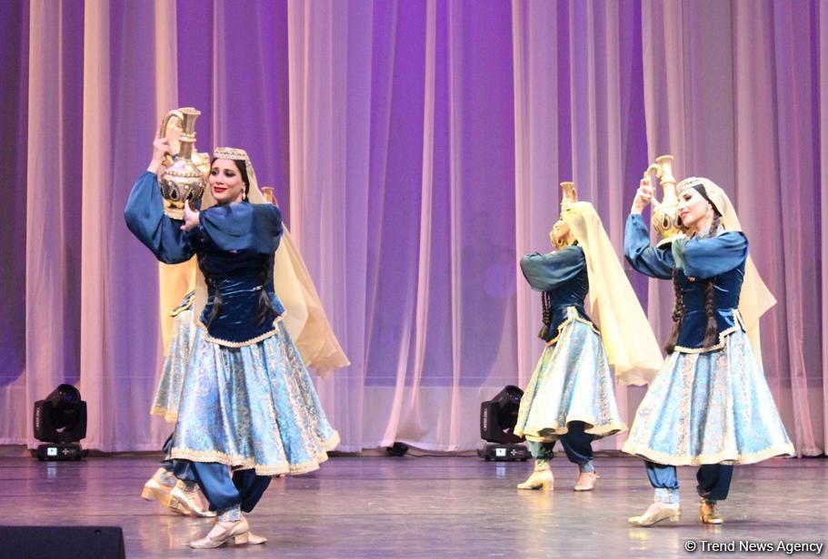 Essay on evening spent with a friend image