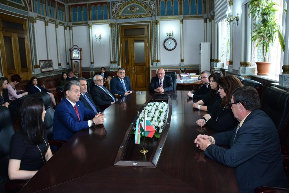 Azerbaijan, Bulgaria explore prospects for scientific cooperation