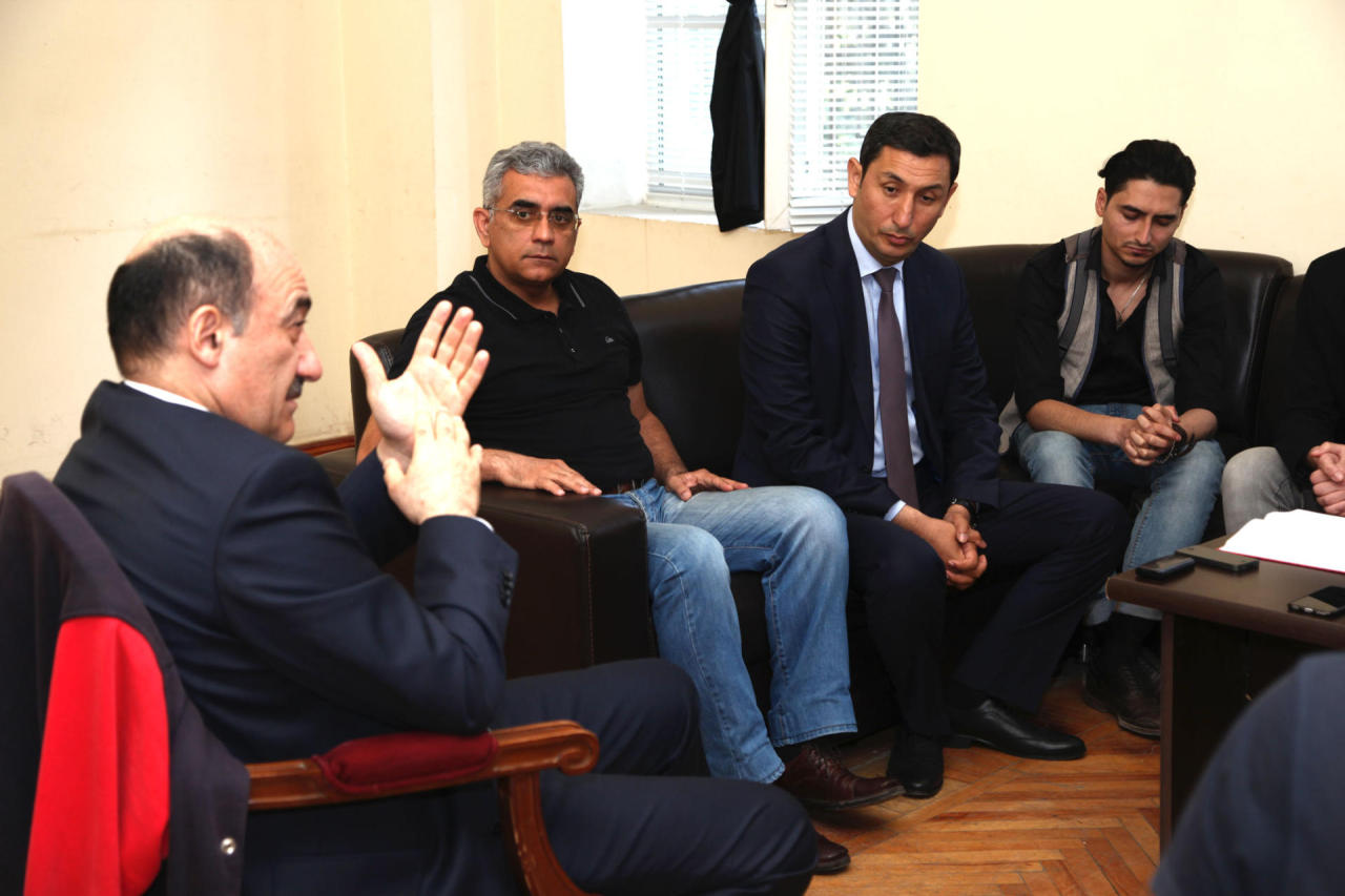 Culture minister meets young filmmakers [PHOTO] - Gallery Image