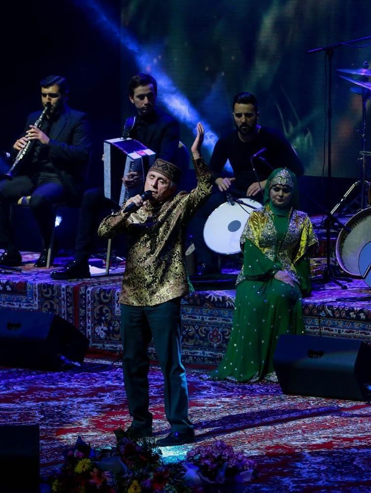 Azerbaijan's living vocal treasure turns 60 [PHOTO]