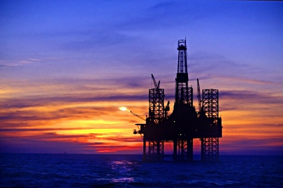 SOCAR overhauls platform in offshore field