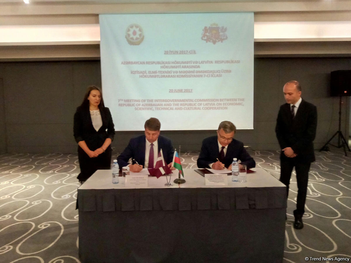 Azerbaijan, Latvia sign protocol [PHOTO]