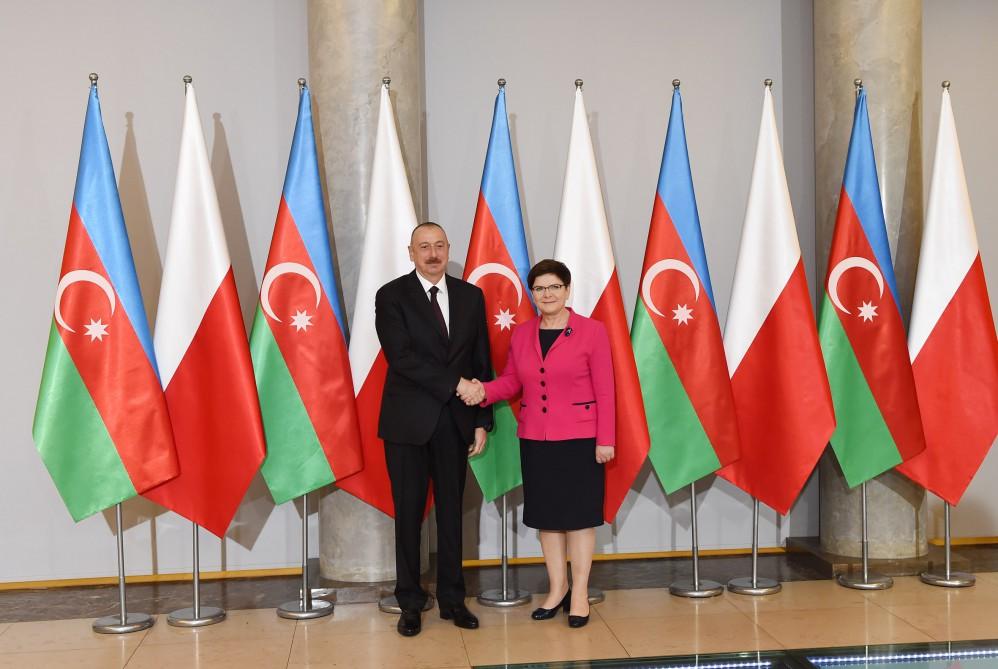 President Aliyev meets with Polish PM [PHOTO]