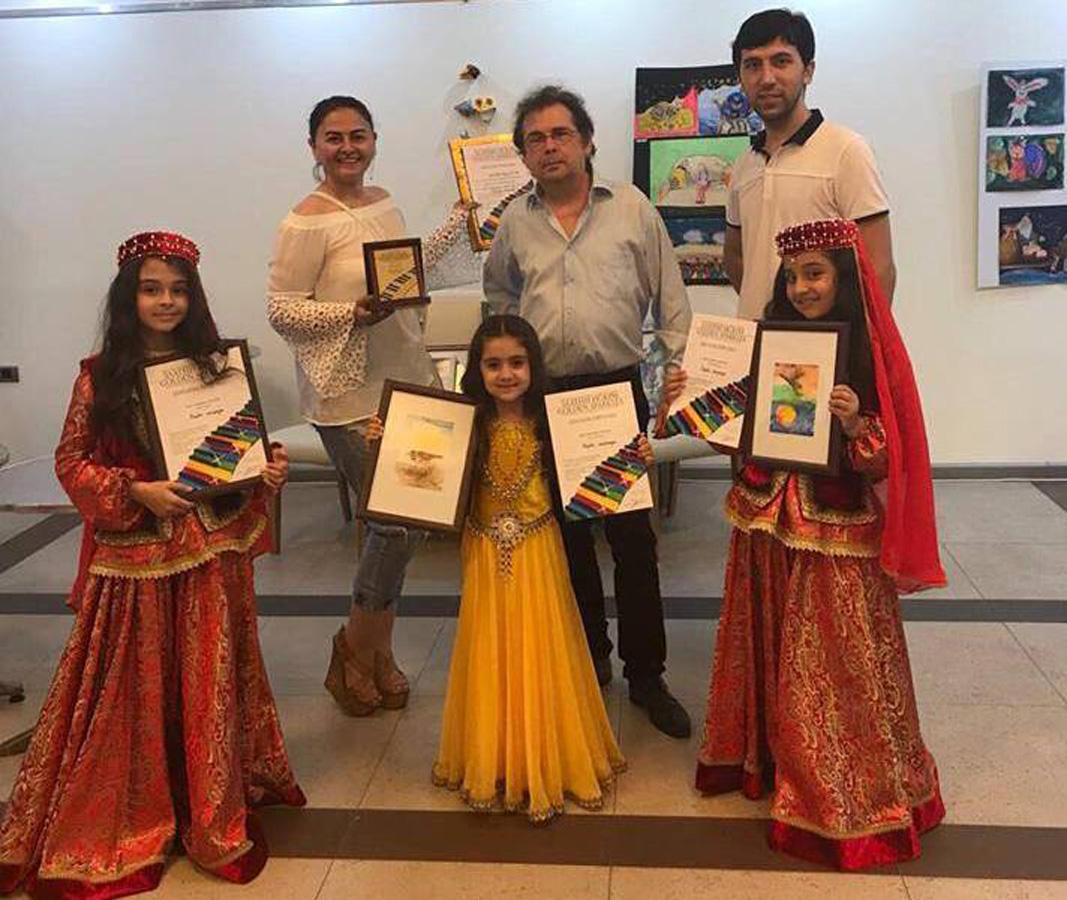 Young Azerbaijani artists successfully perform in Bulgaria [PHOTO]