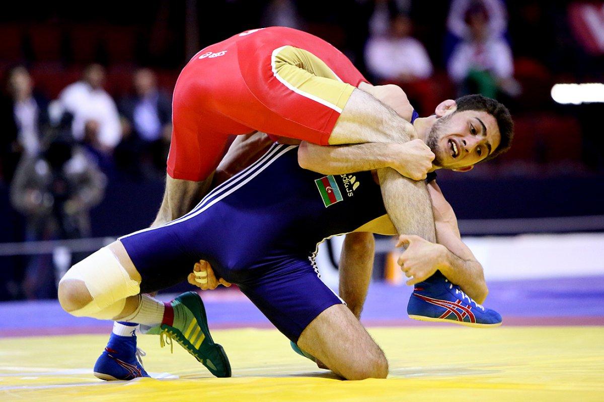 Azerbaijani wrestlers bring home 8 medals