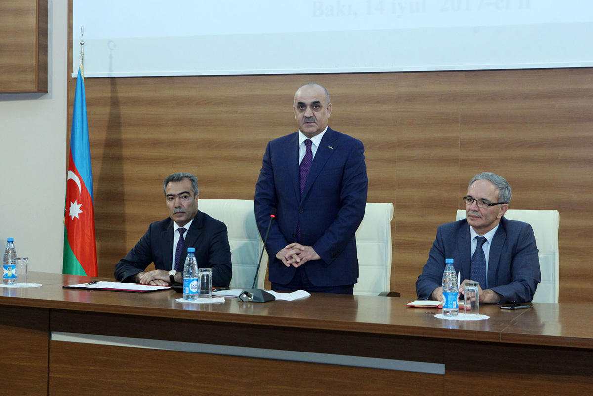 Minister: Self-employment program attracts 1,400 people [PHOTO]