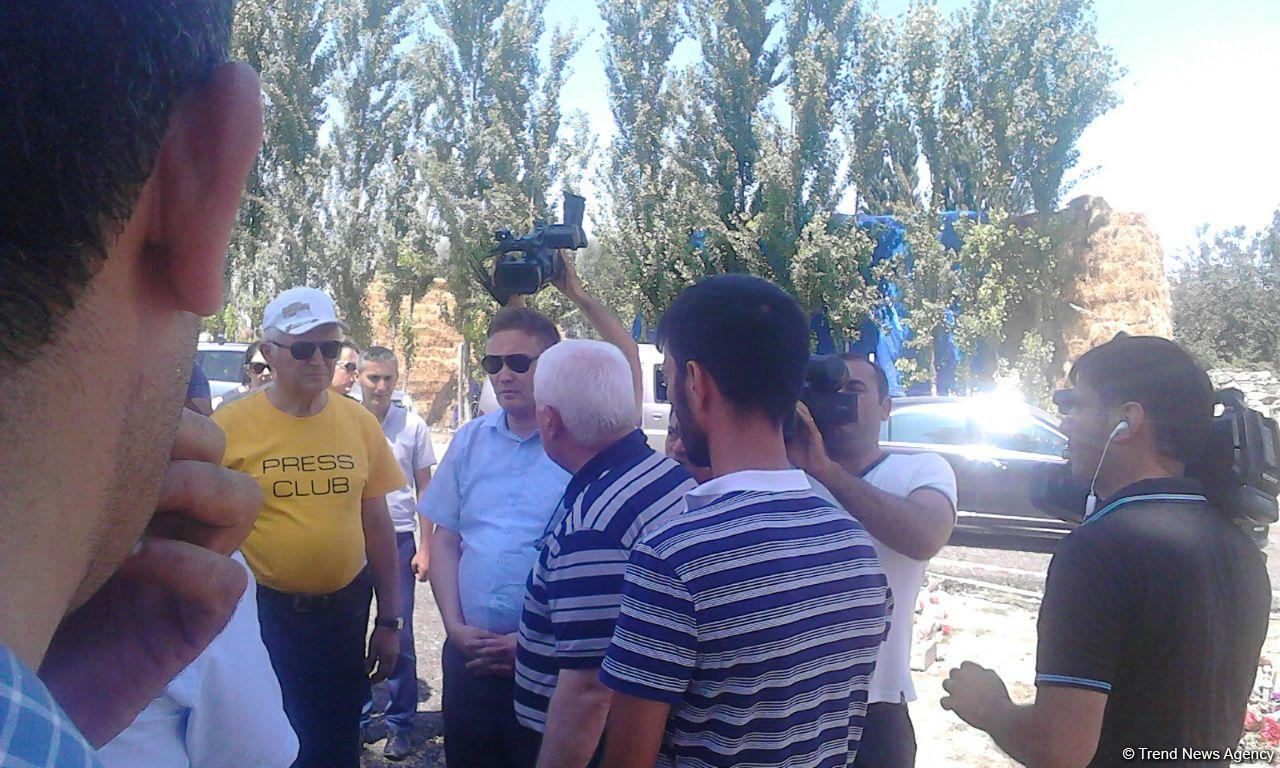 Uzbek ambassador visits Alkhanly village shelled by Armenian armed forces [PHOTO]
