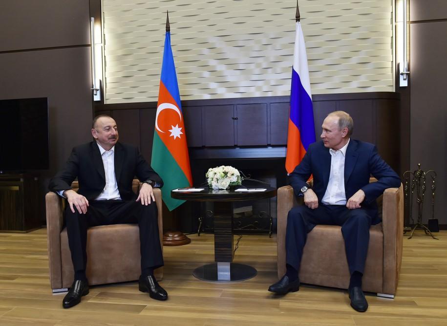 Azerbaijani, Russian presidents meet in Sochi [PHOTO]