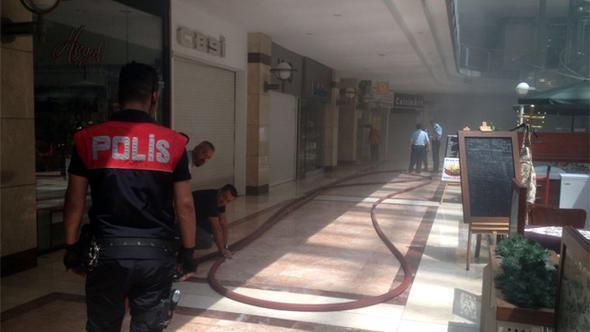 Fire breaks out in shopping mall in Turkey’s Ankara