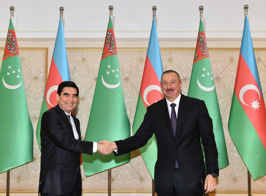 Azerbaijan, Turkmenistan sign documents [UPDATE / PHOTO]
