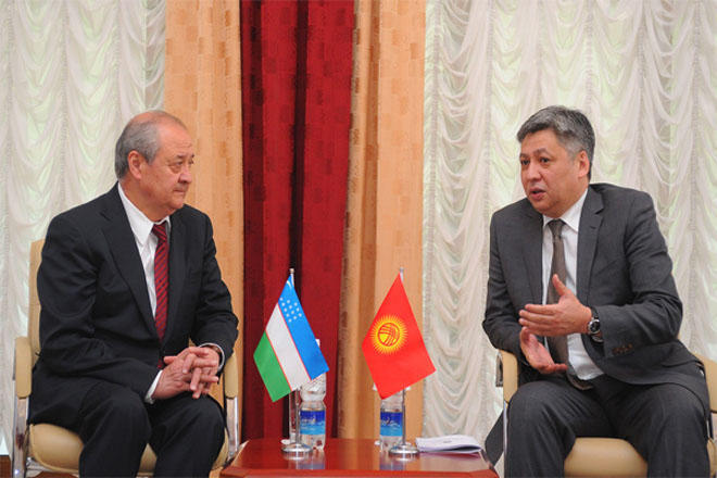 Uzbek, Kyrgyz FMs discuss prospects of bilateral relations