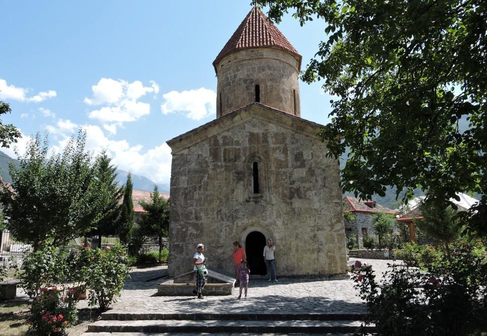 Kish, mother of Alban churches turns into tourist hotspot [PHOTO]