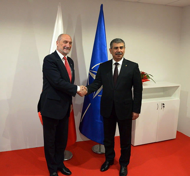 Azerbaijan, Poland discuss military cooperation