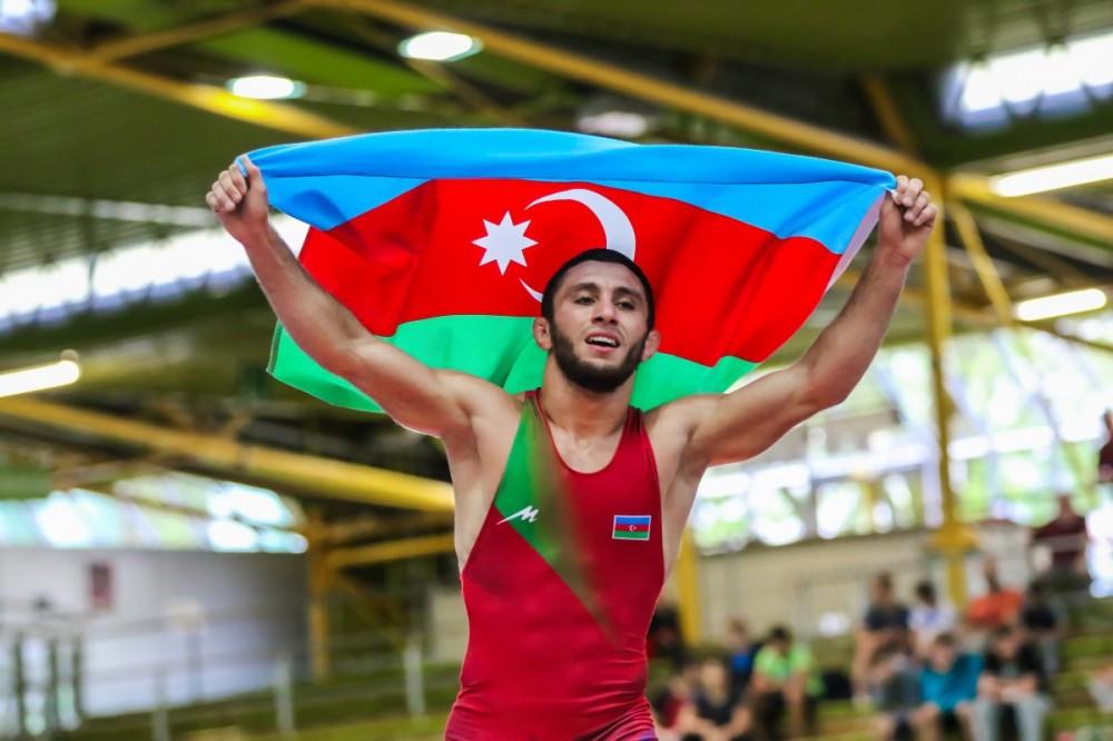 Azerbaijani wrestlers to battle for medals in Lithuania