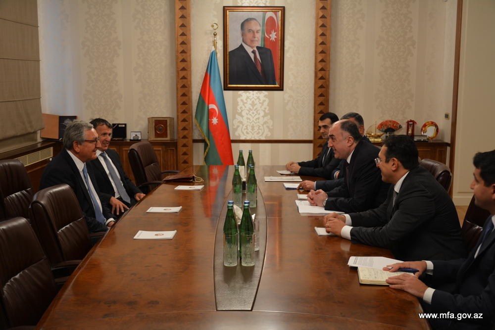 Mammadyarov meets Azerbaijan’s honorary consuls in Austria