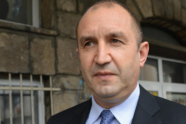 Bulgarian president due in Baku to mull energy cooperation