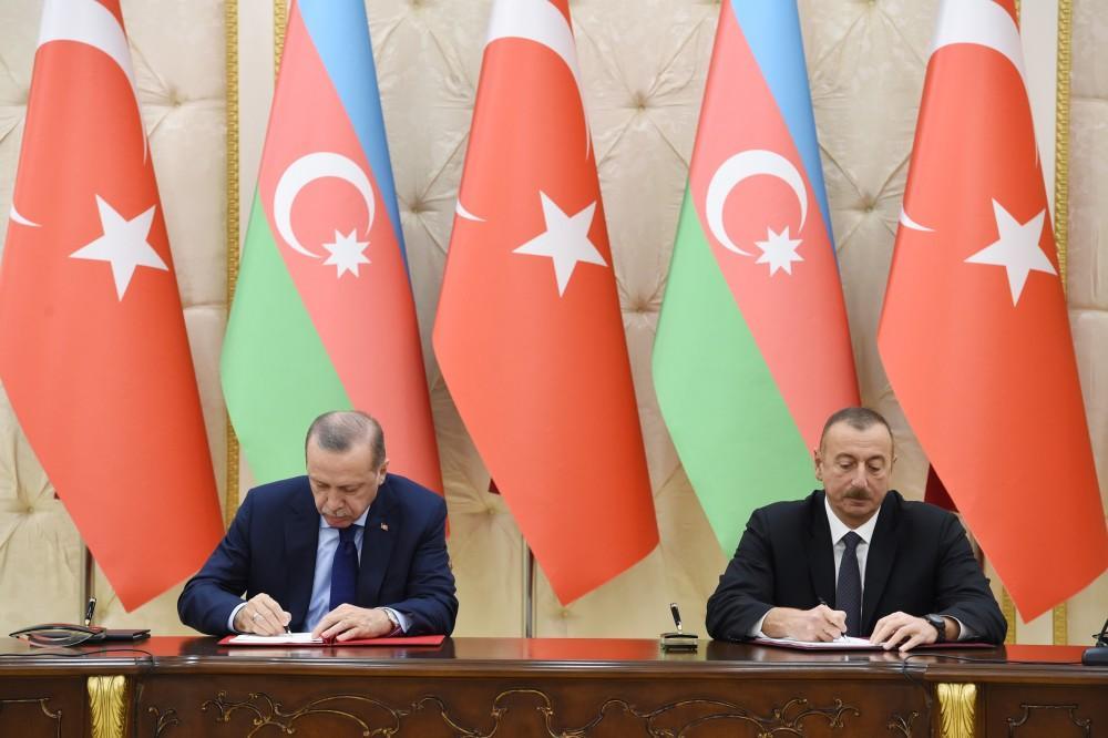 Azerbaijan, Turkey sign agreements [UPDATE]
