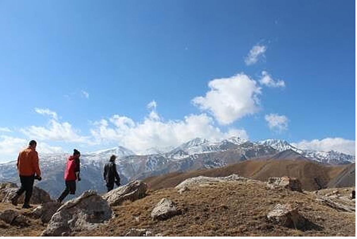 Paralympian hikes "Heydar Peak" [PHOTO]