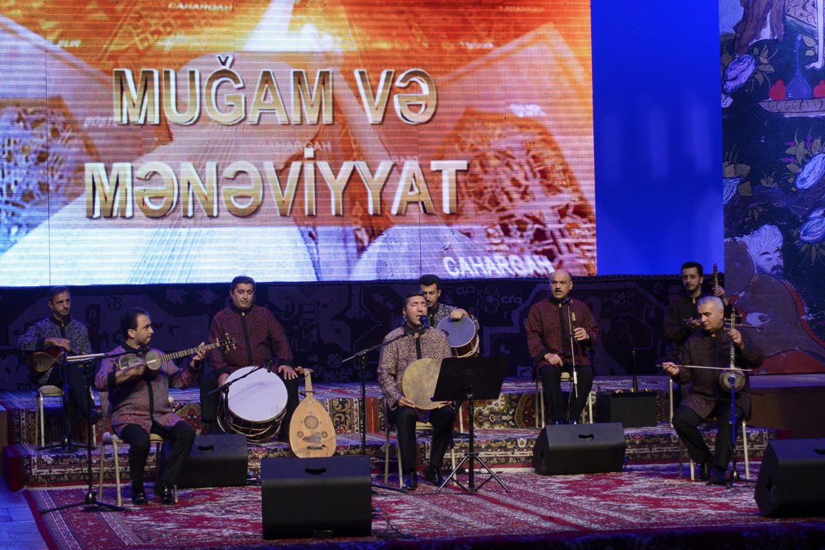 Mugham: spiritual music of Azerbaijan [PHOTO]