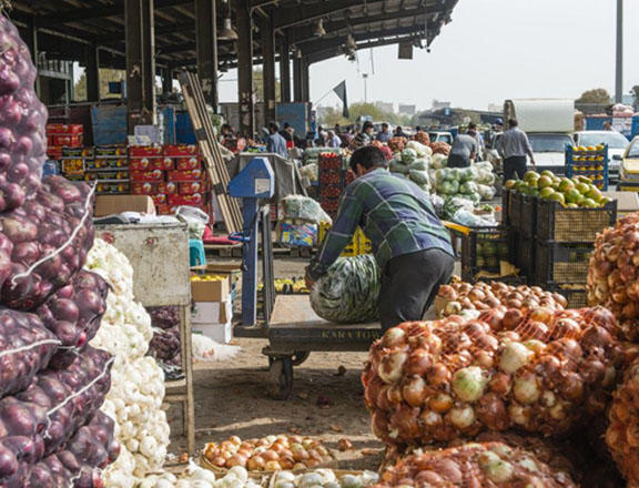 Iran boosts agricultural exports amid alarming drought concerns