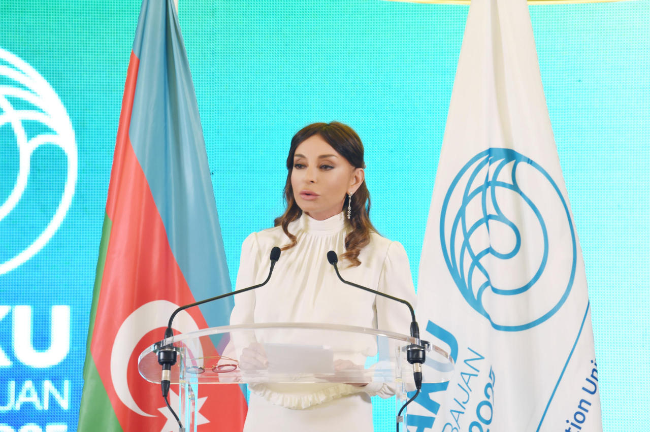Azerbaijan`s First VP Mehriban Aliyeva attends event in honor of Baku`s bid to host World Expo in 2025 [PHOTO] - Gallery Image