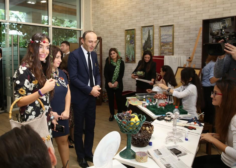 Heydar Aliyev Foundation VP Leyla Aliyeva attends opening of ecological problems exhibition [PHOTO]