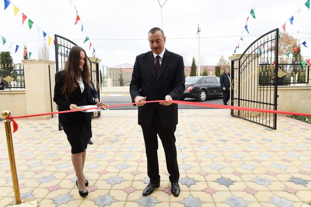President Aliyev arrives in Aghjabadi [PHOTO]