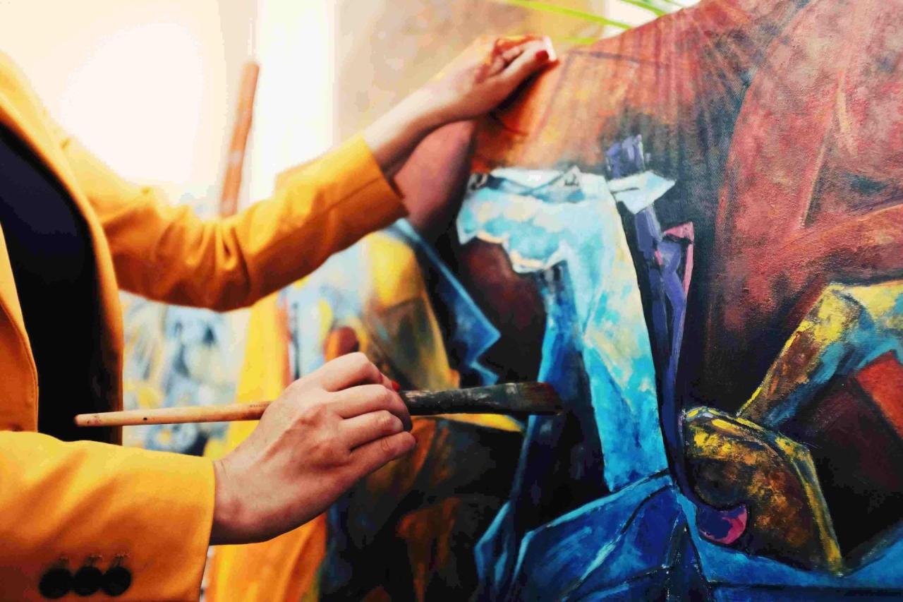azerbaijani artist to join art fest in cannes photo