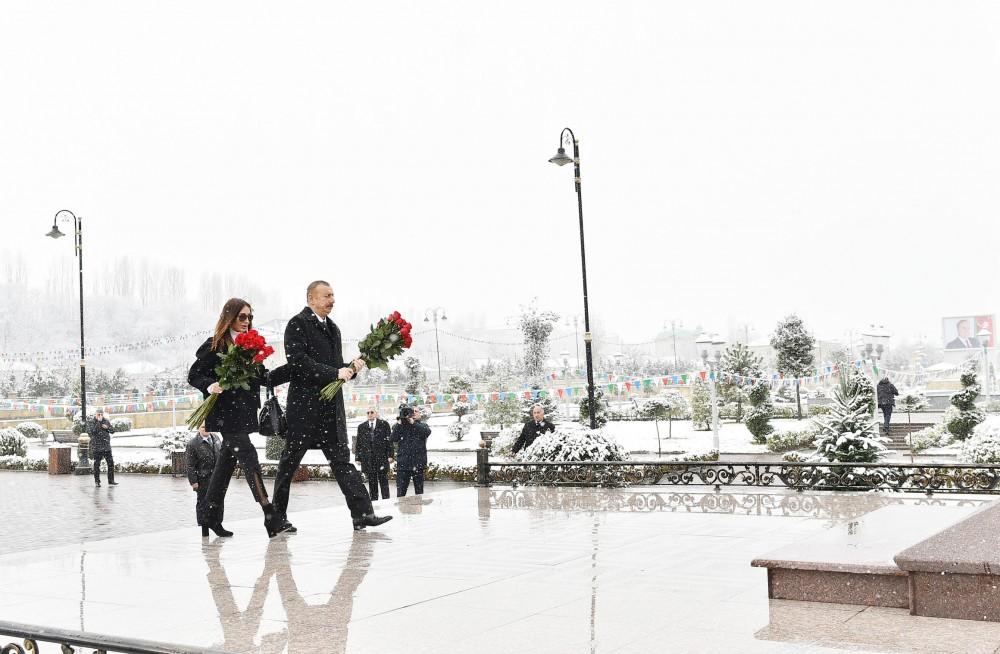 President Ilham Aliyev, First Lady Mehriban Aliyeva arrive in Guba region [PHOTO]