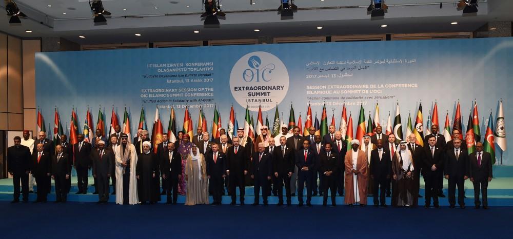 President Ilham Aliyev taking part in OIC emergency summit on Jerusalem [PHOTO]