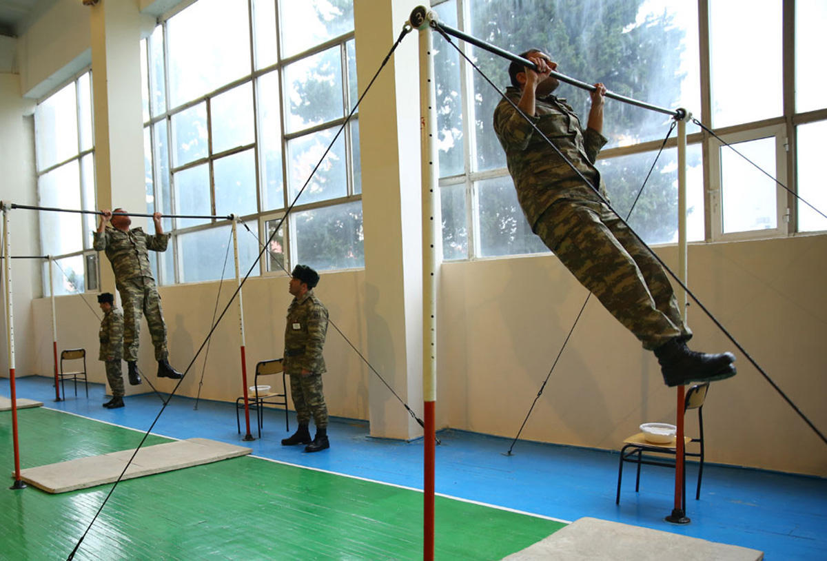 Azerbaijani Army conducts training with command staff - Gallery Image