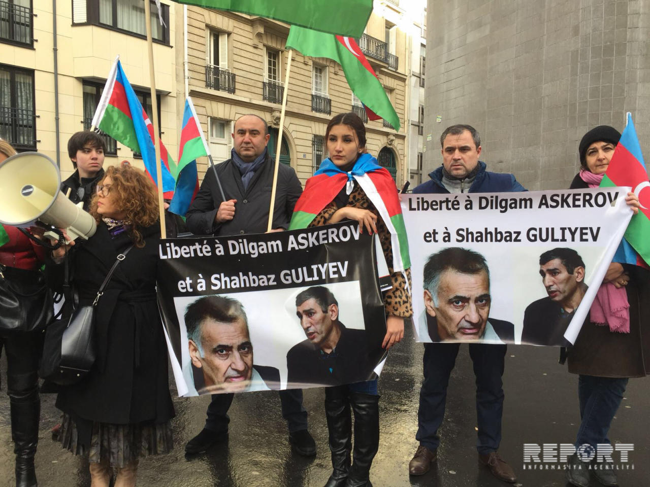 Azerbaijanis hold protest in front of Armenian Embassy in France [PHOTO]