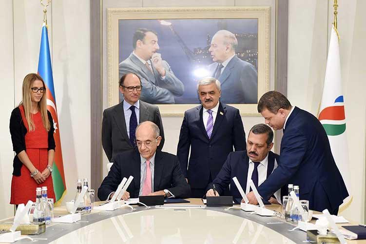 SOCAR inks deals with Tecnicas Reunidas, Statoil [PHOTO]