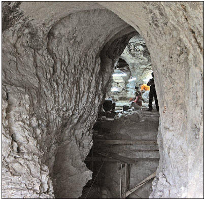 ANAS: Armenians conduct illegal research in Azerbaijan's Azykh Cave