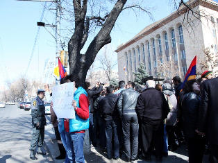 Protest mood ups in Armenia due to worsening socio-economic situation