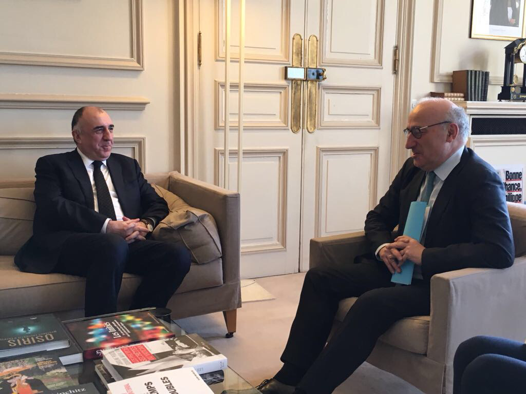 Azerbaijani FM meets diplomatic adviser of French president