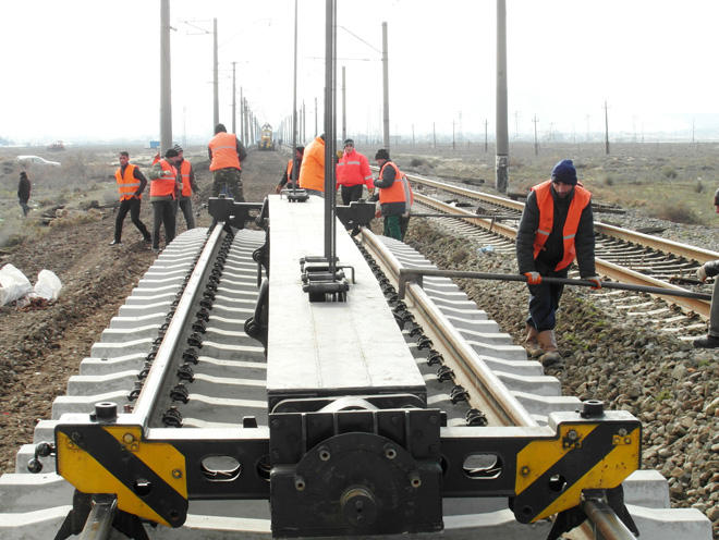 Overhaul at Baku-Boyuk Kesik railway section underway