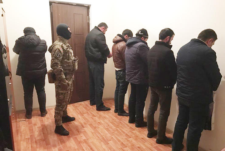 Azerbaijan exposes big network engaged in currency smuggling [PHOTO]