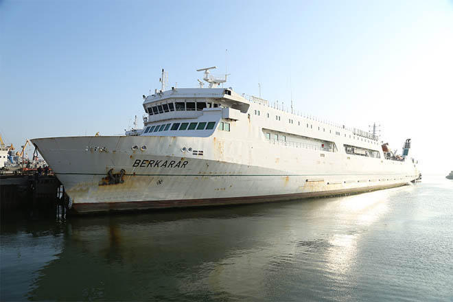 Azerbaijan repairing Turkmen ferry