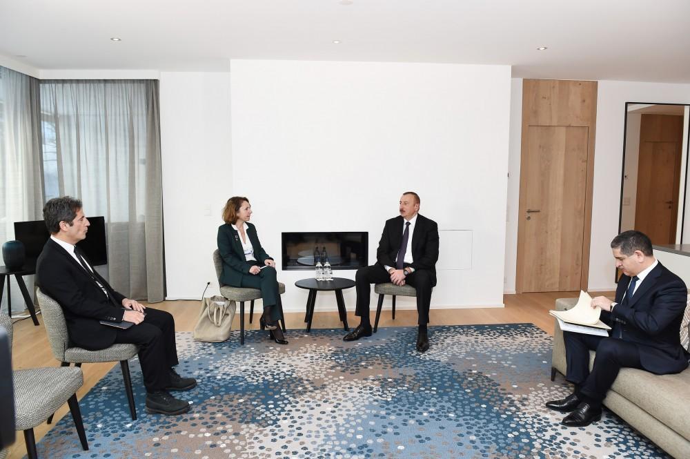 Ilham Aliyev meets with Deputy CEO of SUEZ GROUP in Davos [PHOTO]