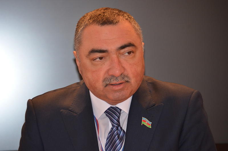 Azerbaijani observer: no problems registered during voting in Ukrainian election