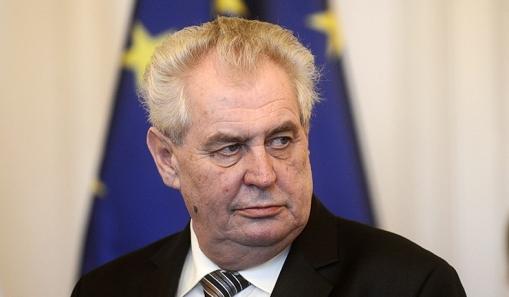 Zeman wins second term in Czech presidential run-off